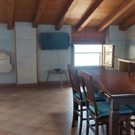 Mansarda Ariel Apartment Limone sul Garda Ngoại thất bức ảnh